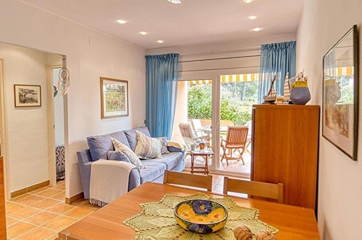 Apartamento 2 dormitorios con Piscina, Parking y jardín en Tamariu - Compra - Venta