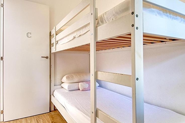 Apartamento 2 dormitorios con Piscina, Vistas al mar, Parking y jardín en Tamariu - Compra - Venta