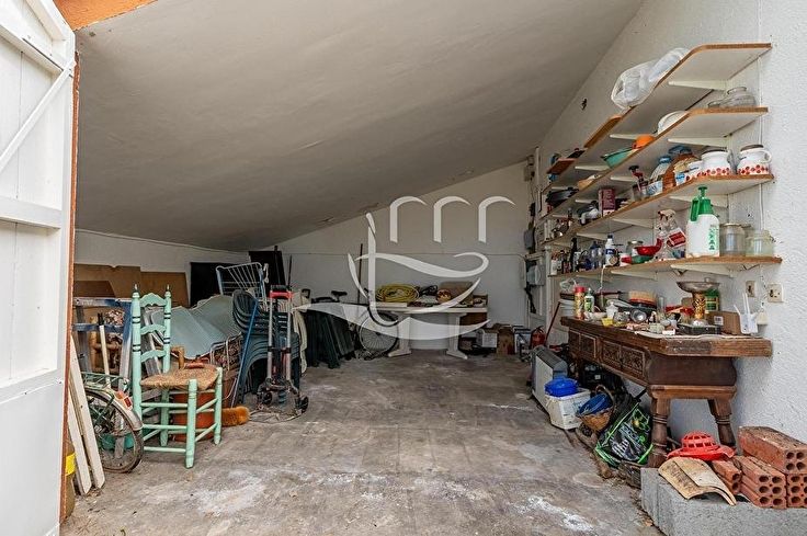 Chalet 6 dormitorios con Piscina y jardín en Llagostera - Compra - Venta