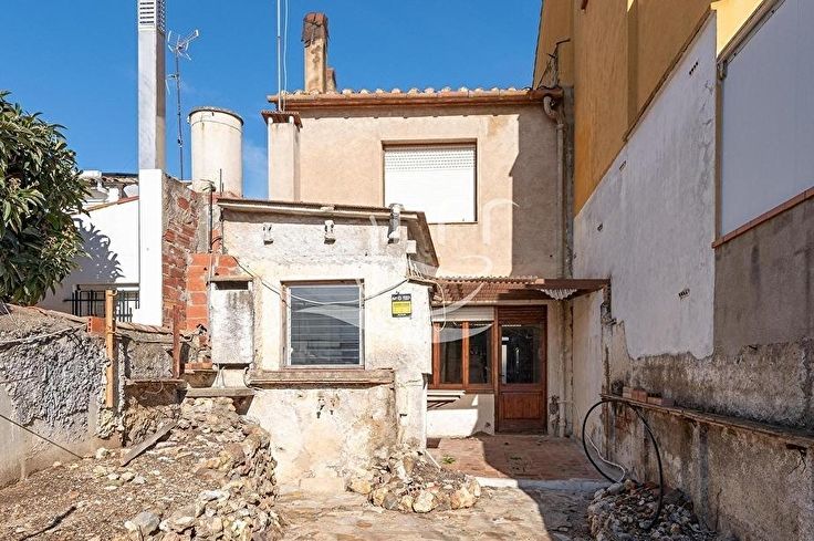 Casa de pueblo 4 dormitorios con jardín en Palafrugell - Compra - Venta