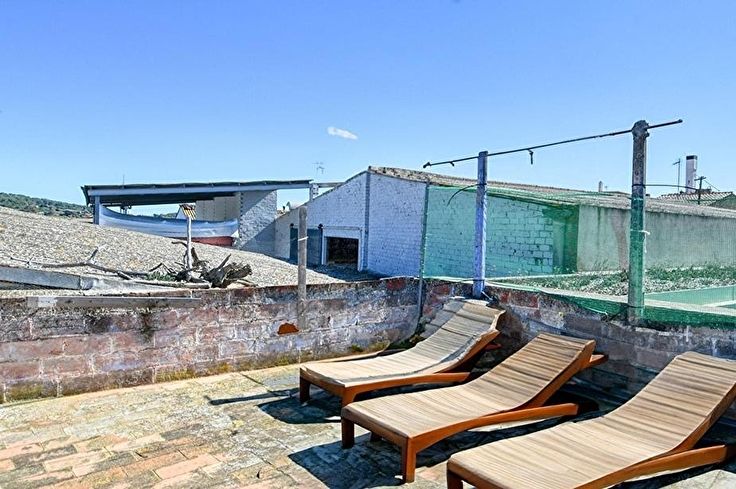 Casa de pueblo 4 dormitorios en Tamariu - Compra - Venta