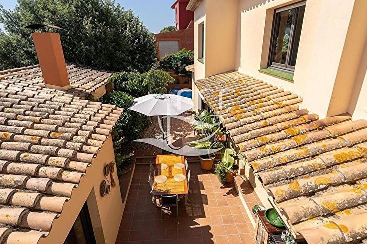 Casa individual 3 dormitorios en Palafrugell - Compra - Venta