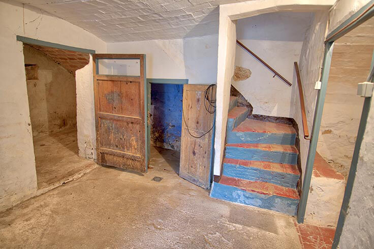 Casa de pueblo 3 dormitorios con jardín en Llofriu - Compra - Venta