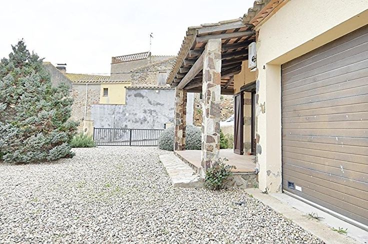 Casa individual 3 dormitorios en Regencós - Compra - Venta