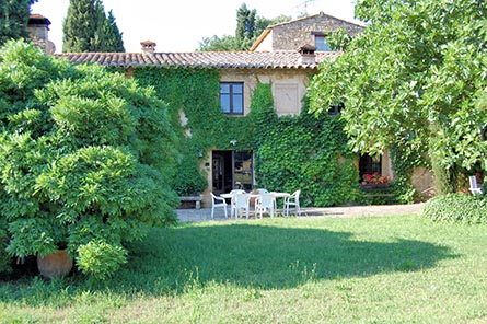 Masí­a 5 dormitorios con Piscina, Barbacoa y jardín en PERATALLADA-FORALLAC - Compra - Venta