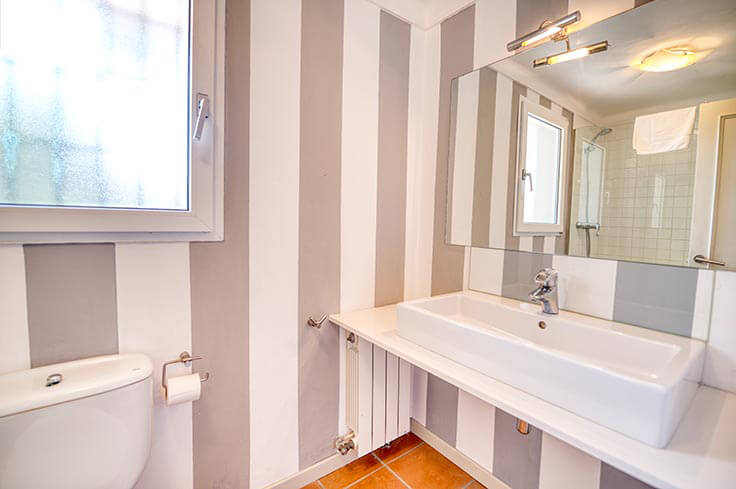 Chalet 4 dormitorios con Piscina, Wifi, Parking y jardín en Calella de Palafrugell - Alquiler Temporada