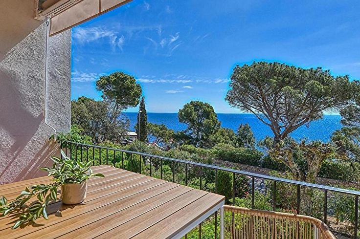 Apartamento 2 dormitorios con Vistas al mar, Wifi y jardín en Calella de Palafrugell - Alquiler Temporada