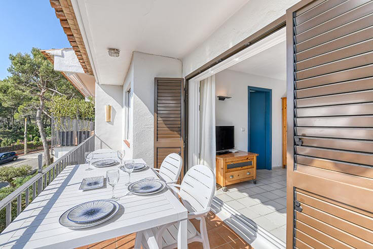 Apartamento 2 dormitorios con Vistas al mar, Wifi y Parking en Calella de Palafrugell - Alquiler Vacacional - Turístico