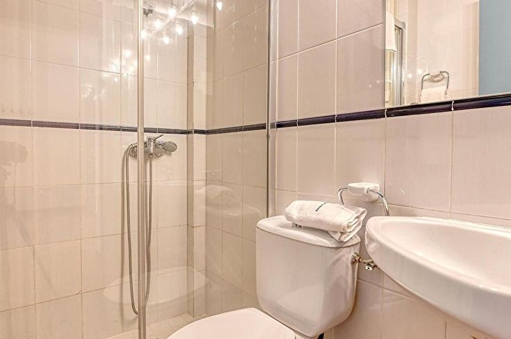 Apartamento 2 dormitorios con Piscina, Wifi y jardín en Calella de Palafrugell - Alquiler Vacacional - Turístico