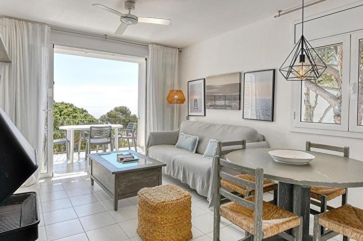 Apartamento 2 dormitorios con Vistas al mar, Wifi, Parking y jardín en Calella de Palafrugell - Alquiler Vacacional - Turístico