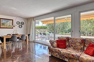 Apartament amb Piscina i jardí a Calella de Palafrugell - Compra - Venda