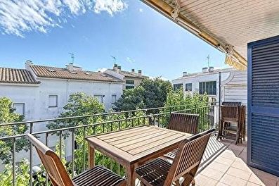 Apartament amb Aire condicionat i Pàrquing a Calella de Palafrugell - Compra - Venda