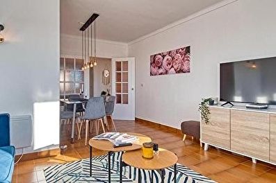 Apartament amb Pàrquing a Begur - Compra - Venda