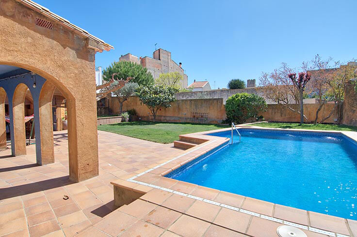 Casa de poble amb Piscina i Aire condicionat a Palafrugell