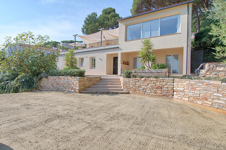 Casa individual amb Piscina i Vistes al mar a Begur - Compra Venda