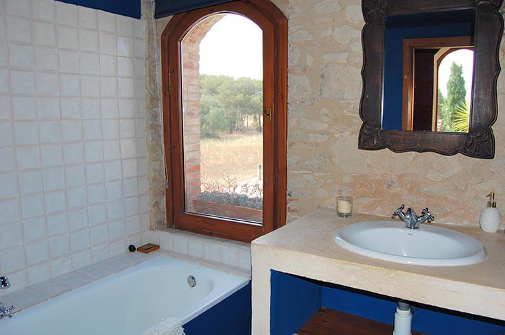 Casa de poble amb Piscina a Vilamacolum - Compra Venda