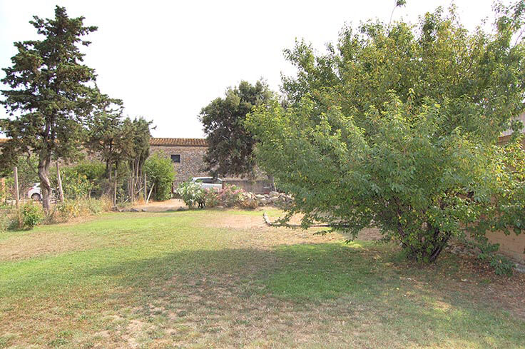 Casa de poble amb Piscina a Vilamacolum - Compra Venda