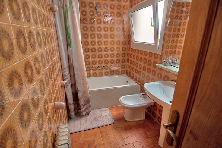 Apartament amb Vistes al mar i PÃ rquing a PALAMOS - Compra Venda