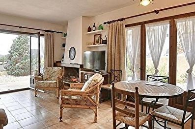 Casa individual en Regencós - Compra - Venta