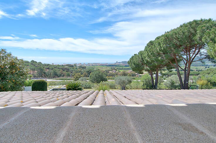 Casa con Piscina, Vistas al mar y Parking en Calonge - Compra Venta