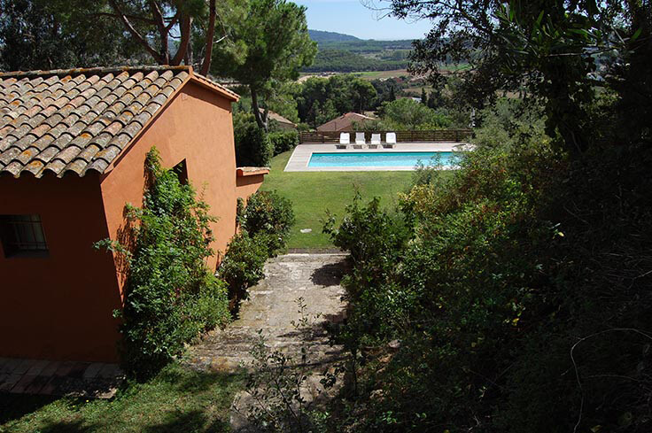 Casa individual con Piscina en MONT-RAS - Compra Venta