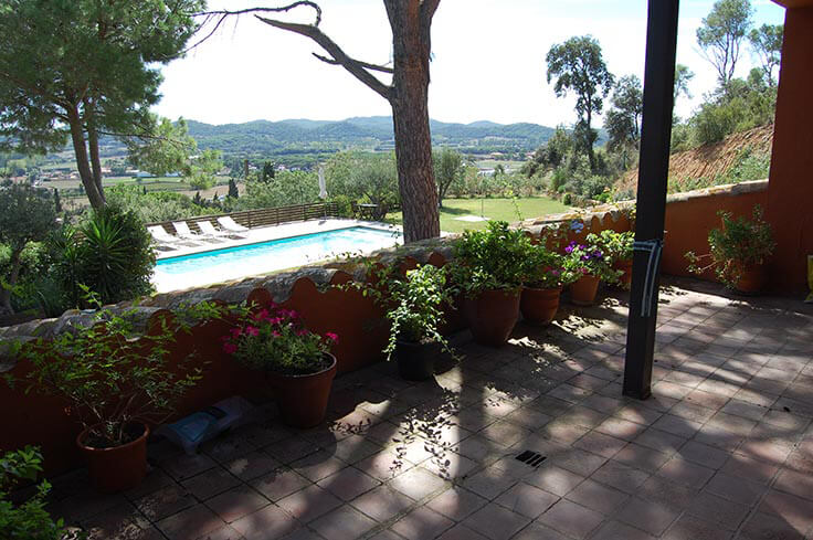 Casa individual con Piscina en MONT-RAS - Compra Venta
