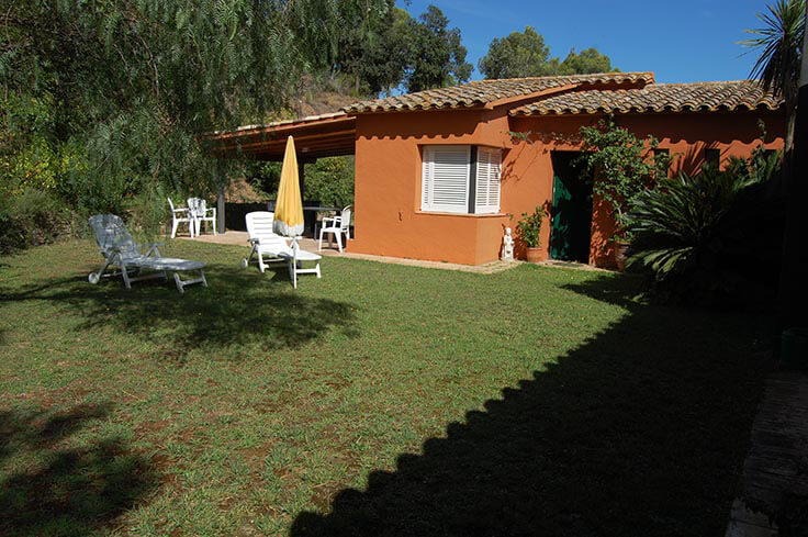 Casa individual con Piscina en MONT-RAS - Compra Venta