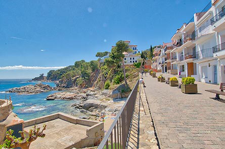 REF: . APA: 1er. Pis