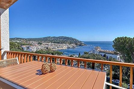 REF: . APA: Arago 14