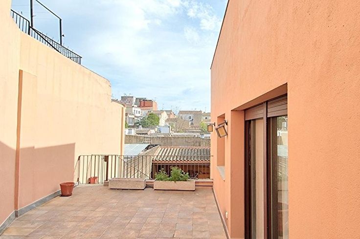 Wohnung mit Klimaanlage und Parken - Kaufen und verkaufen