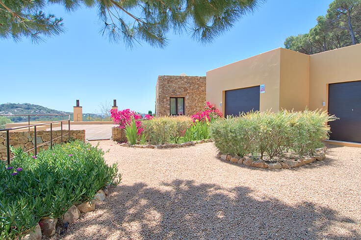 Chalet mit Schwimmbad, Meerblick und Klimaanlage