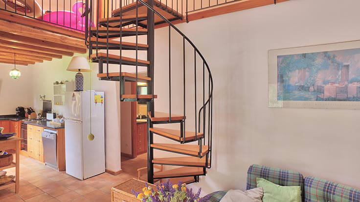 Bauernhaus mit Schwimmbad, Klimaanlage und Grill auf Pals