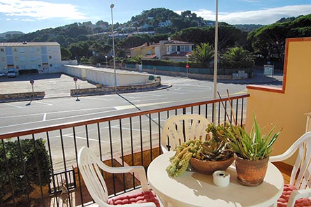 Wohnung mit Meerblick, Klimaanlage und Parken auf DE PALS
