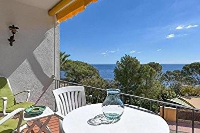 Apartament amb Vistes al mar, Wifi i jardí a Calella de Palafrugell - Lloguer Turístic