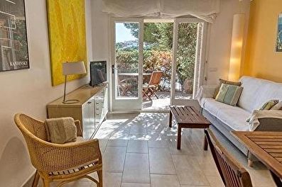 Apartament amb jardí a Tamariu - Lloguer Vacacional