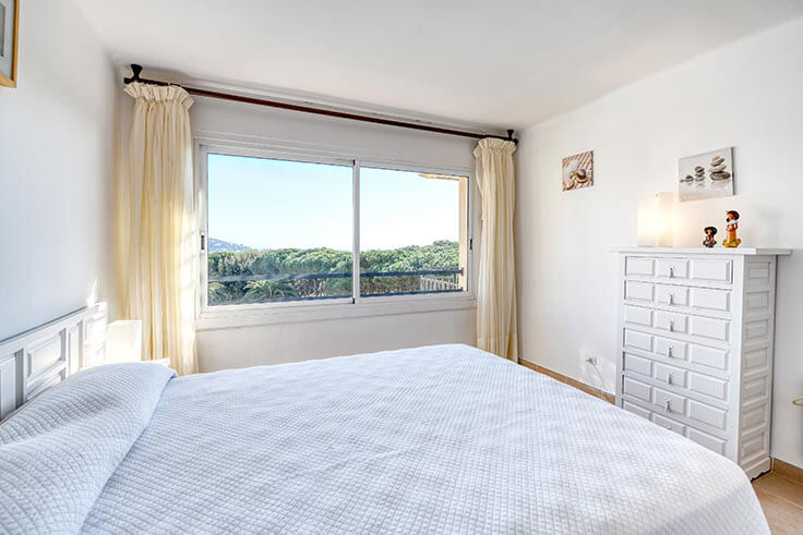 Apartament 2 dormitoris amb Piscina, Vistes al mar, Wifi, Pàrquing i jardí a Calella de Palafrugell - Lloguer Vacacional - Turístic