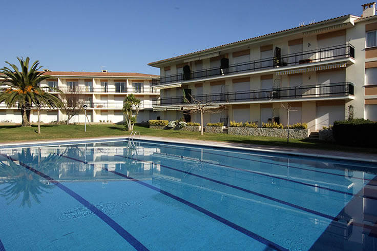 Apartament 2 dormitoris amb Piscina, Pàrquing i jardí a Calella de Palafrugell - Lloguer Temporada