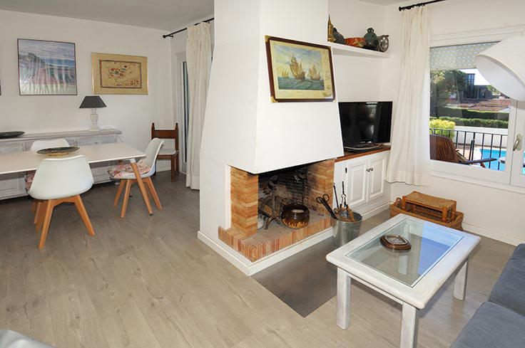 Apartament 3 dormitoris amb Piscina, Pàrquing i jardí a Llafranc - Lloguer Temporada