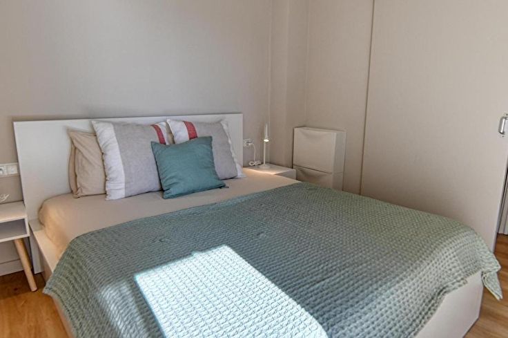 Apartament 3 dormitoris amb Piscina, Vistes al mar, Pàrquing i jardí a Calella de Palafrugell - Lloguer Temporada