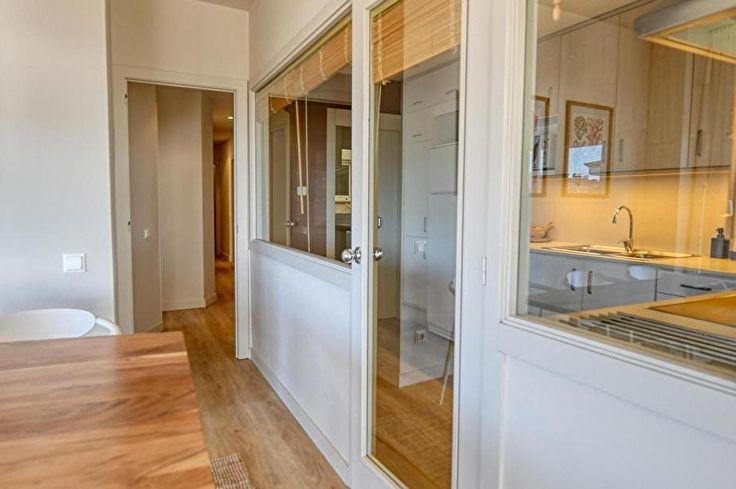 Apartament 3 dormitoris amb Piscina, Vistes al mar, Pàrquing i jardí a Calella de Palafrugell - Lloguer Temporada