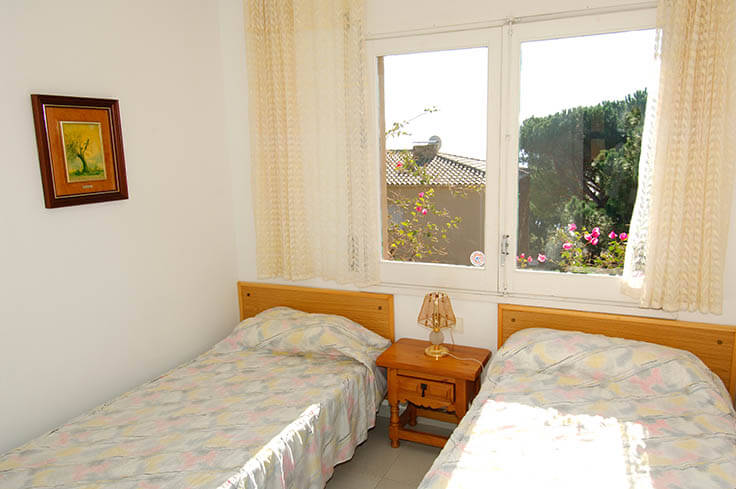 Casa individual 3 dormitoris amb jardí a Tamariu - Lloguer Vacacional - Turístic