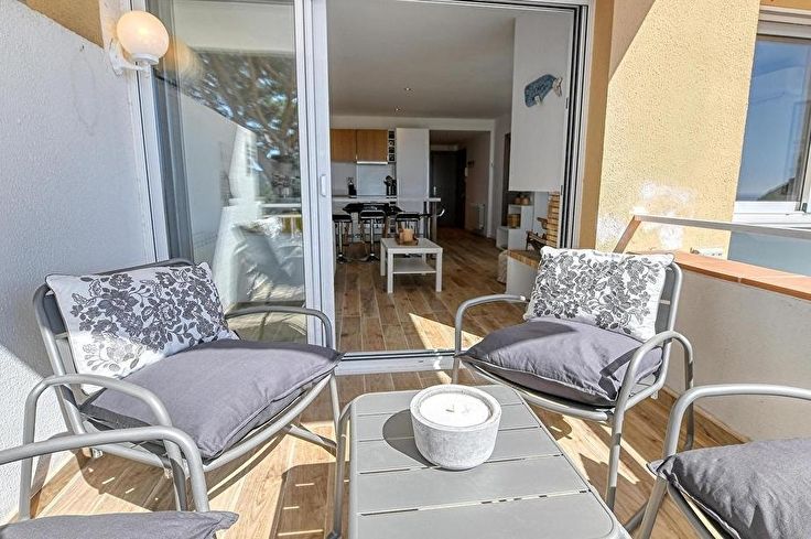 Apartament 4 dormitoris amb Piscina, Vistes al mar, Pàrquing i jardí a Calella de Palafrugell - Lloguer Temporada