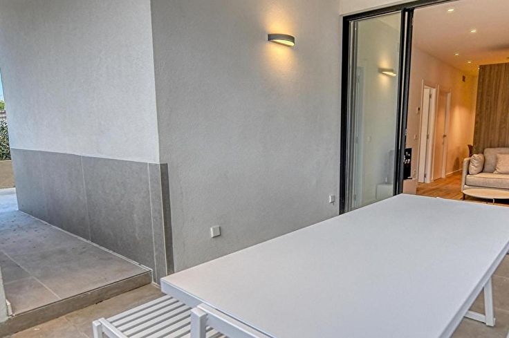 Apartament 3 dormitoris amb Piscina, Wifi, Pàrquing i jardí a Calella de Palafrugell - Lloguer Temporada