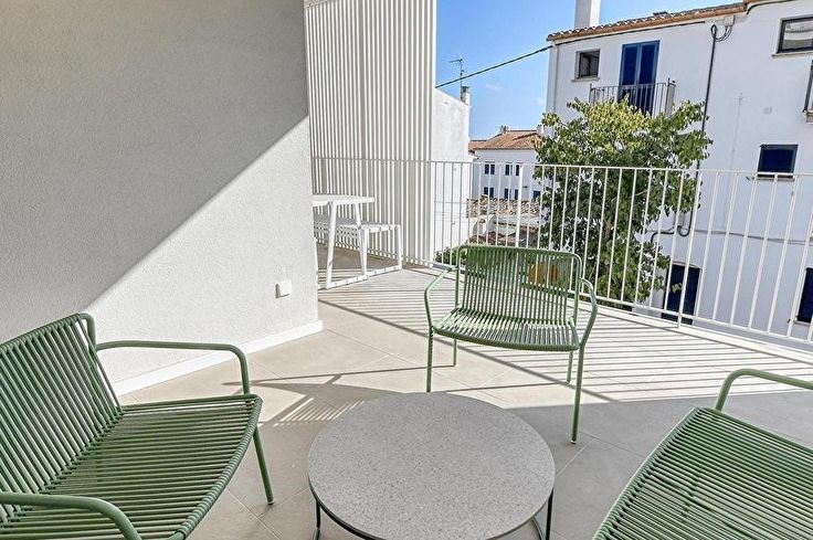 Apartament 3 dormitoris amb Piscina, Wifi, Pàrquing i jardí a Calella de Palafrugell - Lloguer Temporada