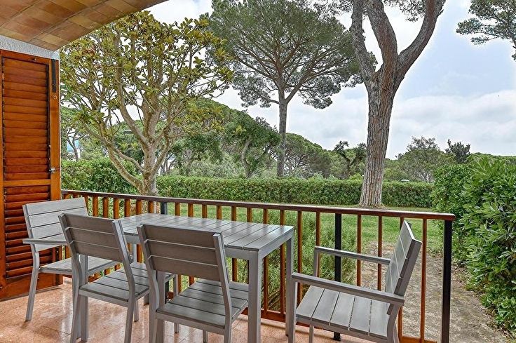 Apartament 2 dormitoris amb Piscina, Vistes al mar, Aire condicionat, Wifi, Pàrquing i jardí a Palafrugell - Lloguer Vacacional - Turístic
