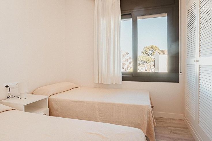 Apartament 3 dormitoris amb Piscina, Wifi, Pàrquing i jardí a Calella de Palafrugell - Lloguer Temporada