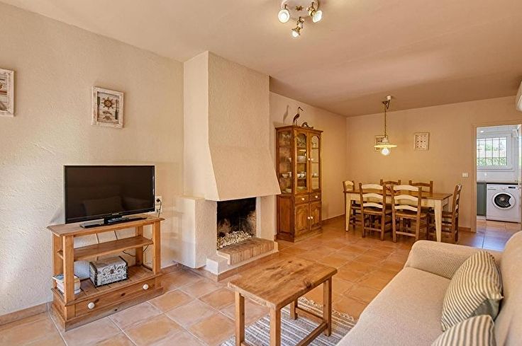 Apartament 2 dormitoris amb Piscina, Wifi i Pàrquing a Calella de Palafrugell - Lloguer Temporada