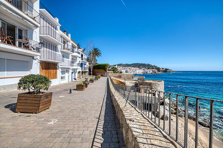 Apartament 3 dormitoris amb Vistes al mar i Pàrquing a Tamariu - Lloguer Temporada