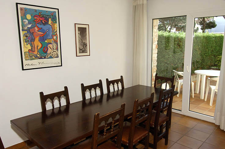 Apartament 3 dormitoris amb Pàrquing i jardí a Calella de Palafrugell - Lloguer Temporada