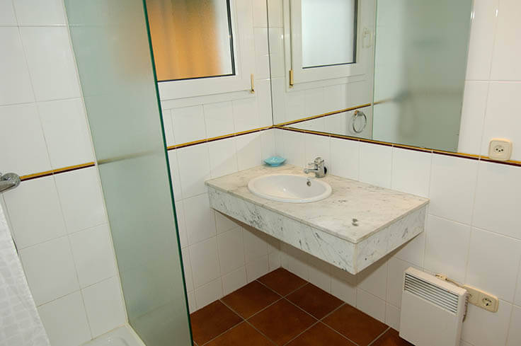 Apartament 3 dormitoris amb Pàrquing i jardí a Calella de Palafrugell - Lloguer Temporada